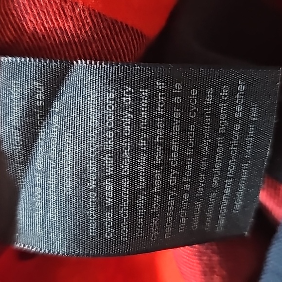 Tommy Hilfiger Red Plaid Flannel Shirt Long Sleeves Women's Size Medium - Picture 13 of 14